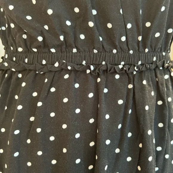 Waist-Defined Ruffle-Sleeve Dress by Old Navy Size Small - Black & White Dots 🖤🤍 - Picture 9 of 10